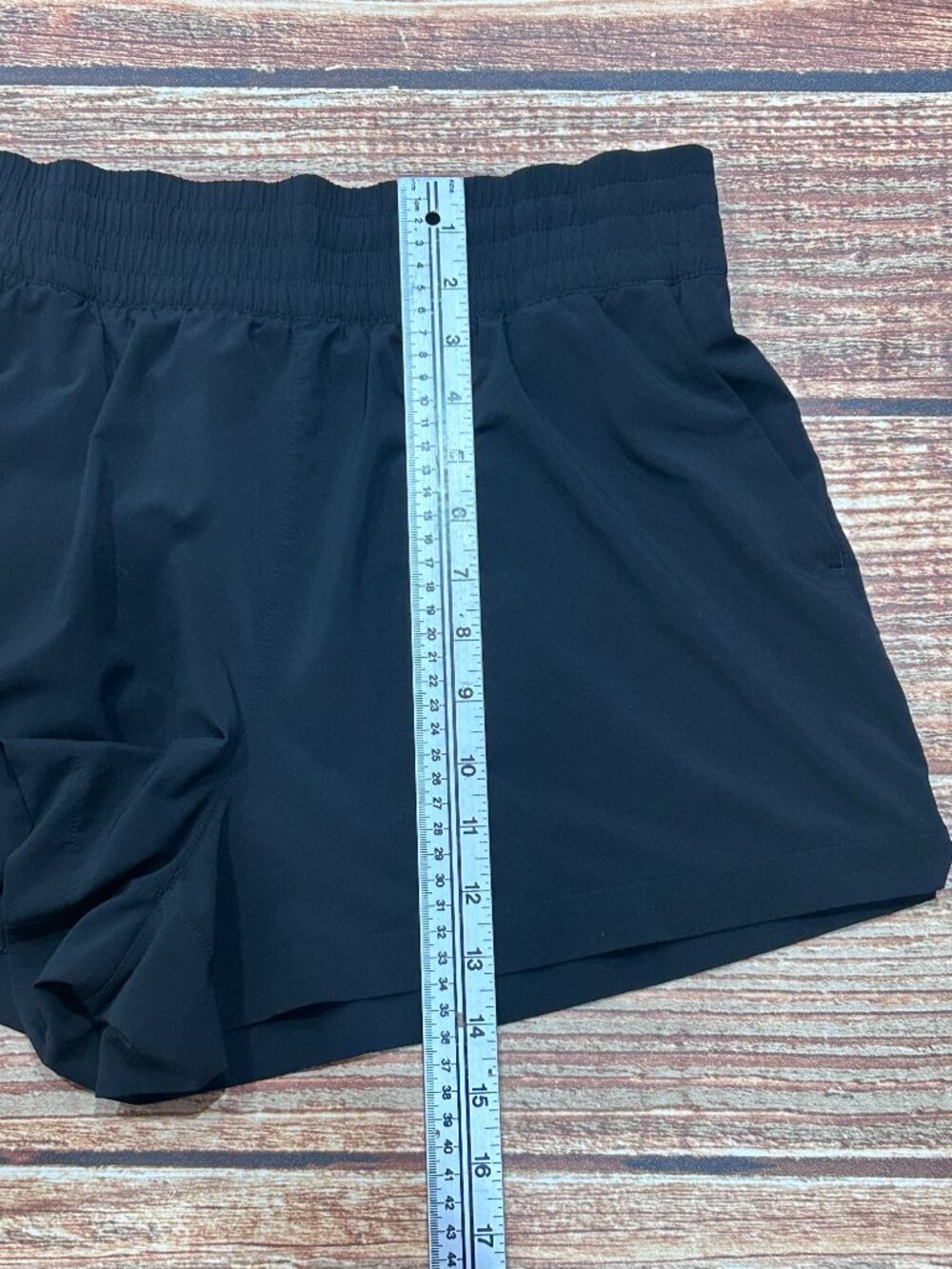 Athleta High Rise Weekender Run Short Black 3" Inseam Lined Drawstring - Picture 10 of 11